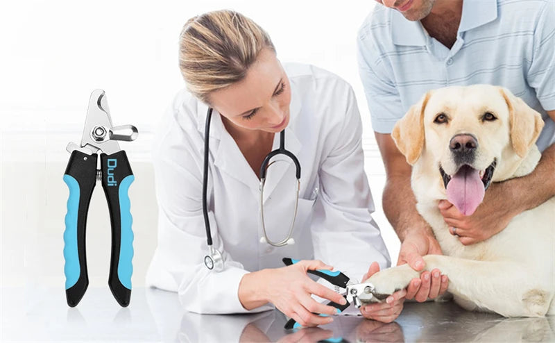Professional Pet Nail Clipper – Safety Guard & Stainless Steel Blades