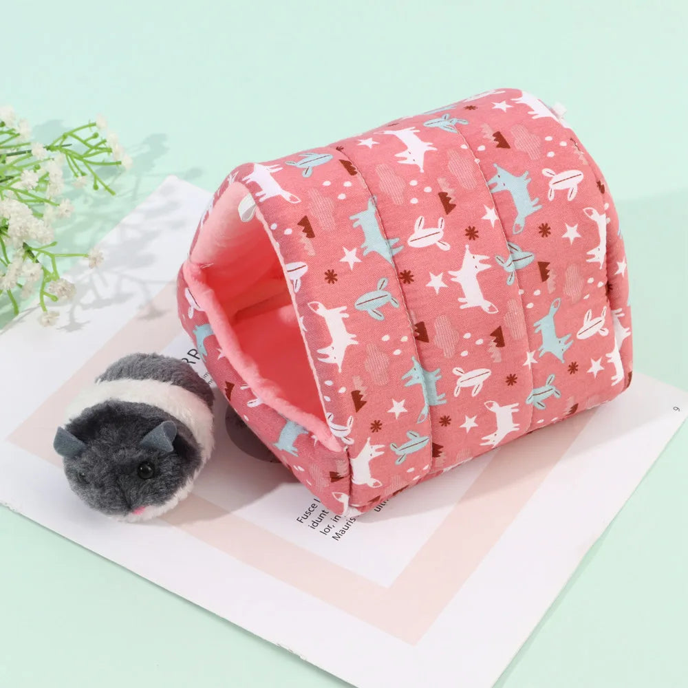 Cute Cartoon Mini Pet Bed – Warm Winter Nest for Guinea Pigs, Rabbits & Hamsters