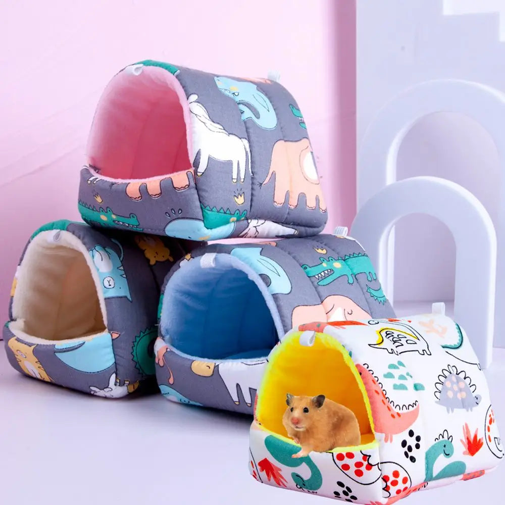 Cute Cartoon Mini Pet Bed – Warm Winter Nest for Guinea Pigs, Rabbits & Hamsters