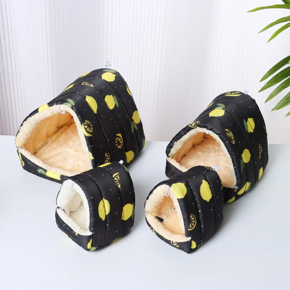 Cute Cartoon Mini Pet Bed – Warm Winter Nest for Guinea Pigs, Rabbits & Hamsters