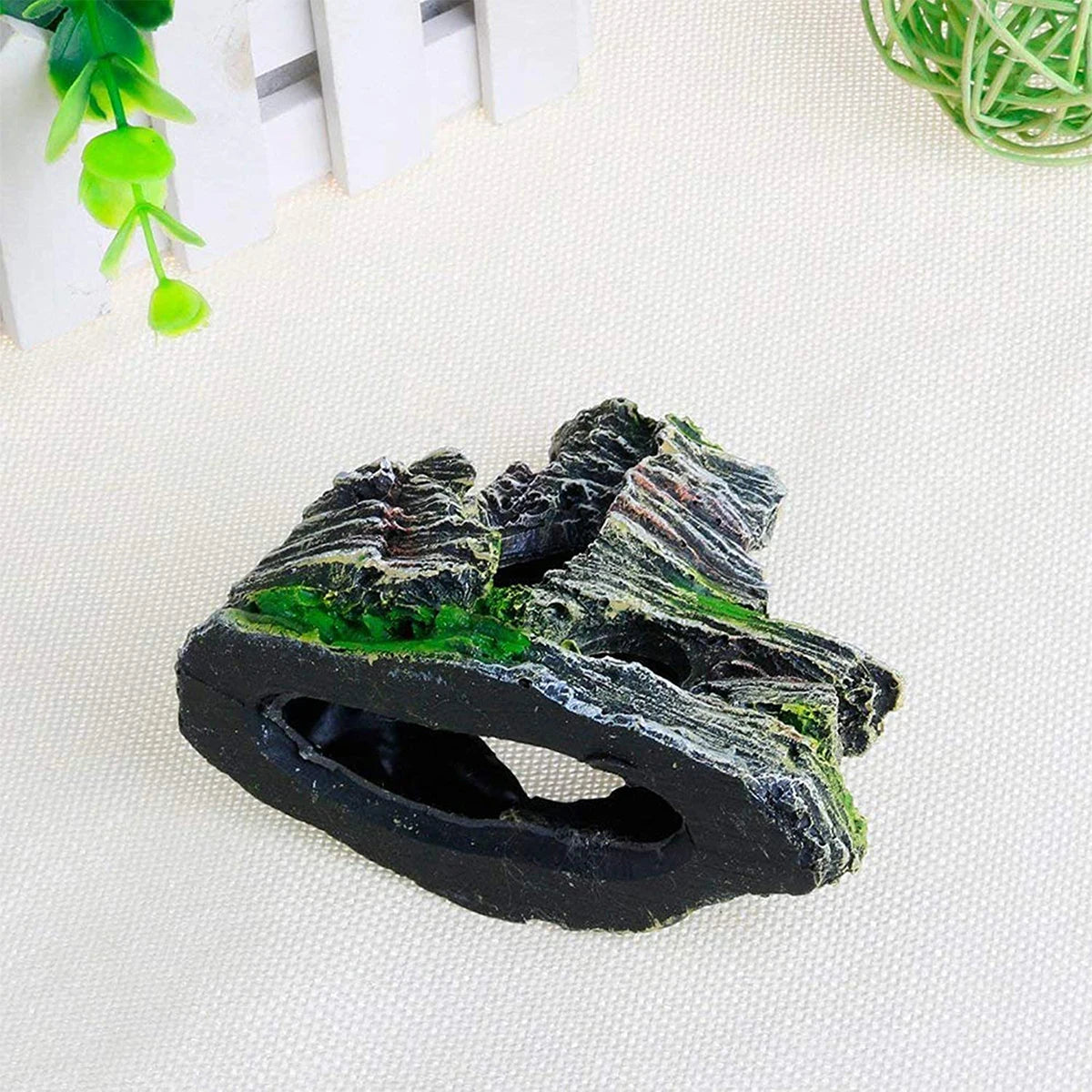 Artificial Moss Cave – Resin Rockery Aquarium Ornament for Fish Tanks