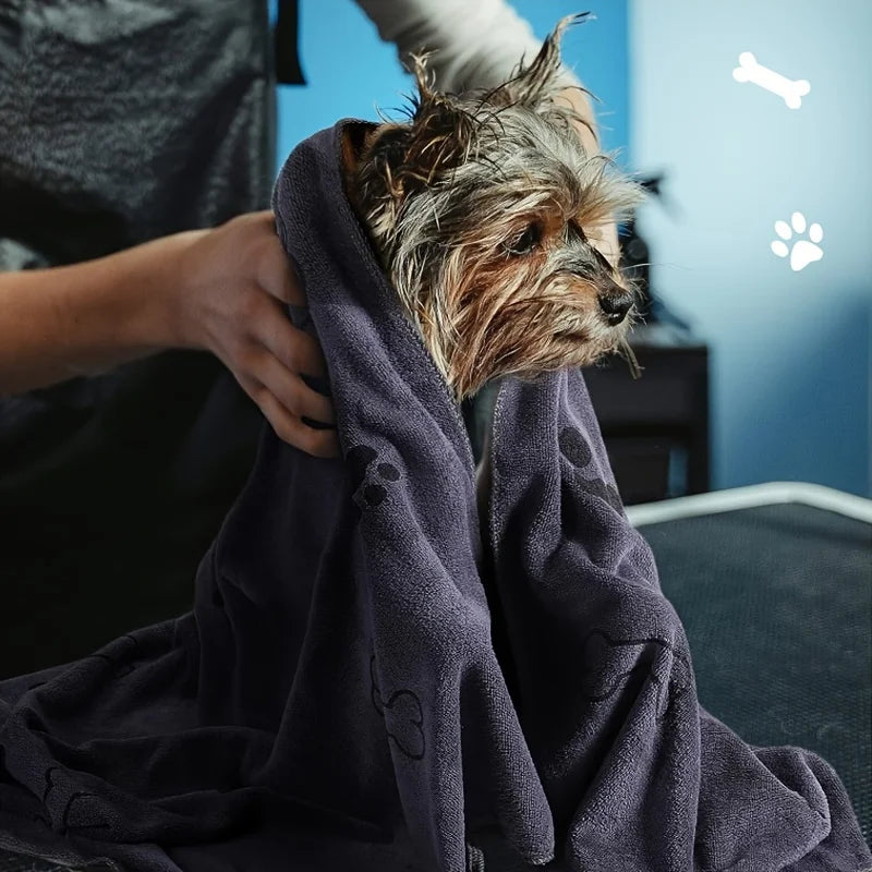 Microfiber Dog Towel – Quick-Drying, Absorbent Pet Bath & Cleaning Cloth