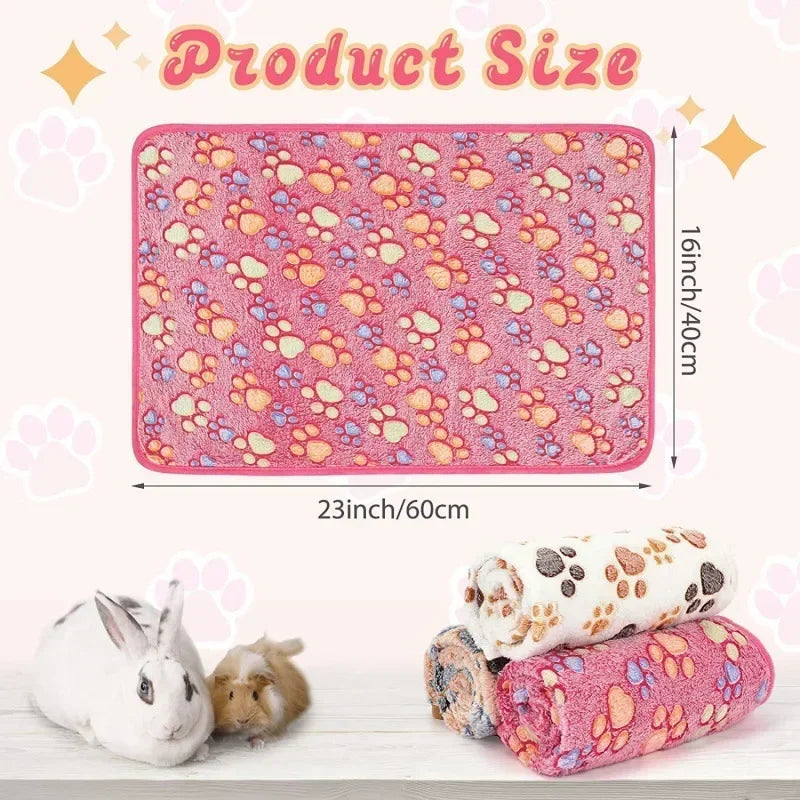 Soft Plush Warm Sleep Mat – Blanket for Hamsters, Guinea Pigs & Small Pets