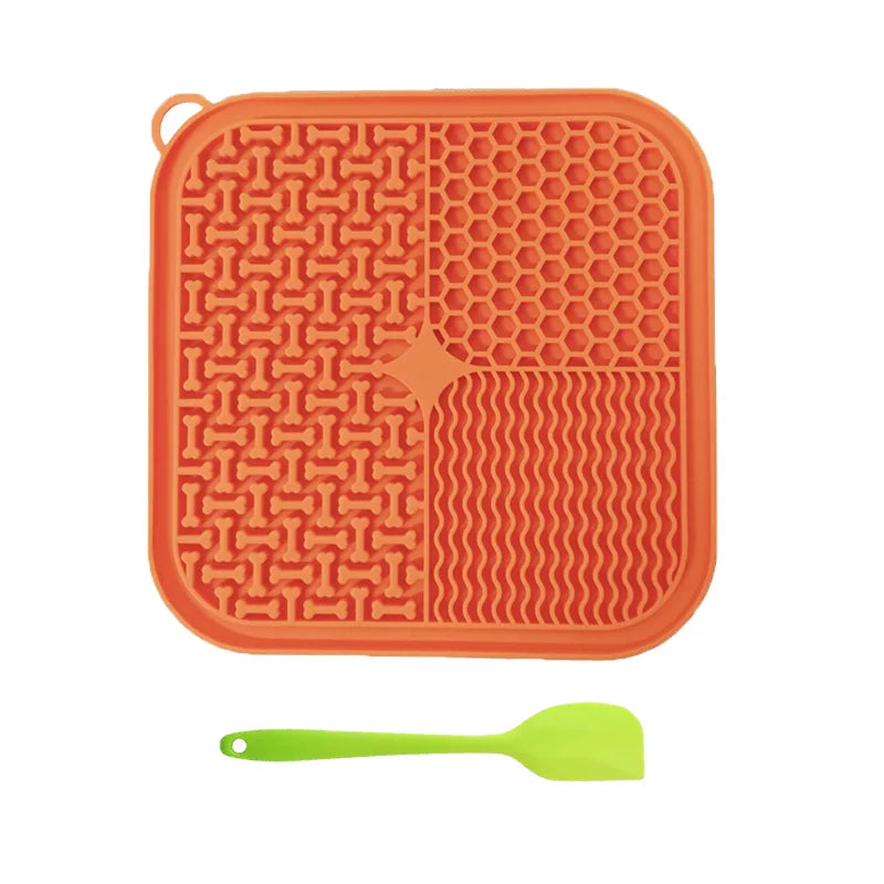 Slow Feeder Licking Mat for Dogs & Cats – Suction Lick Pad for Anxiety Relief & Calm Feeding