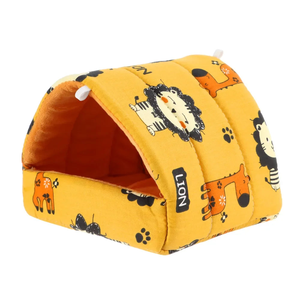 Cute Cartoon Mini Pet Bed – Warm Winter Nest for Guinea Pigs, Rabbits & Hamsters