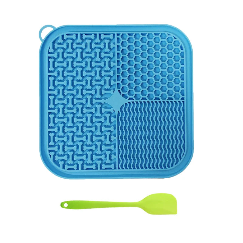 Slow Feeder Licking Mat for Dogs & Cats – Suction Lick Pad for Anxiety Relief & Calm Feeding