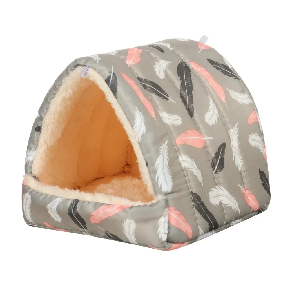 Cute Cartoon Mini Pet Bed – Warm Winter Nest for Guinea Pigs, Rabbits & Hamsters
