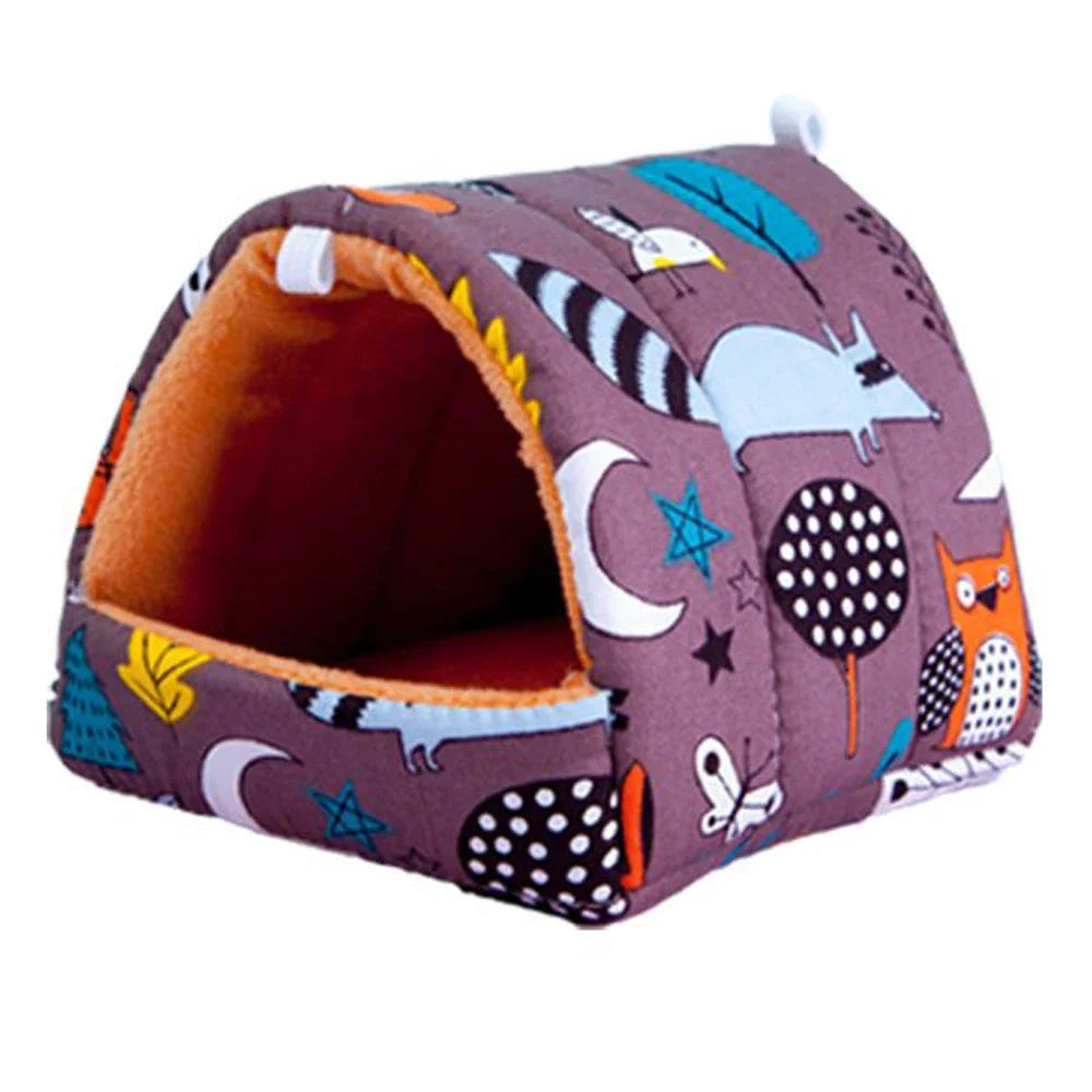 Cute Cartoon Mini Pet Bed – Warm Winter Nest for Guinea Pigs, Rabbits & Hamsters