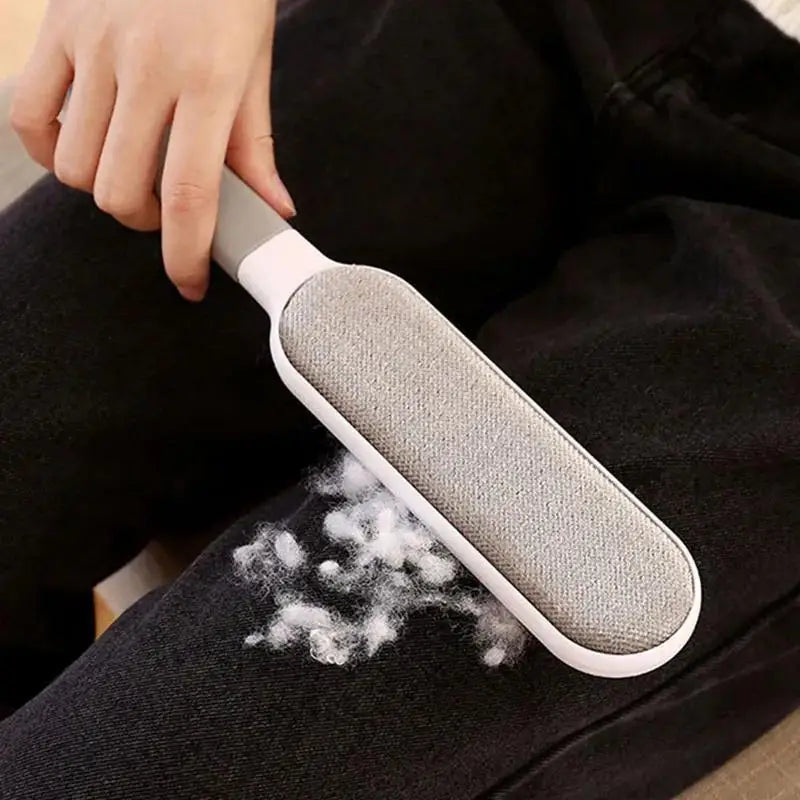 Reusable Lint Brush – Double-Sided Hair Remover for Clothes, Furniture & Bedding