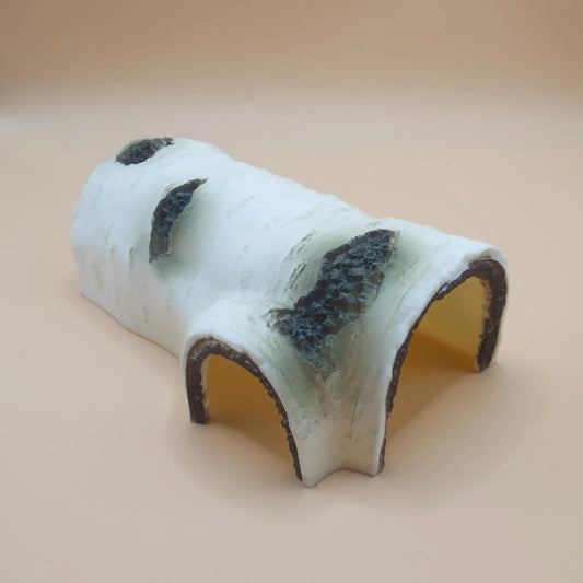 Reptile Hideaway Cave – Resin Birch Wood Shelter for Lizards & Amphibians