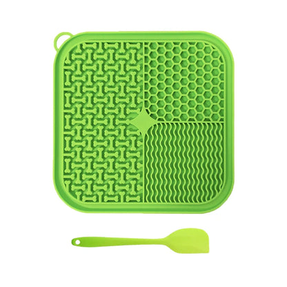 Slow Feeder Licking Mat for Dogs & Cats – Suction Lick Pad for Anxiety Relief & Calm Feeding